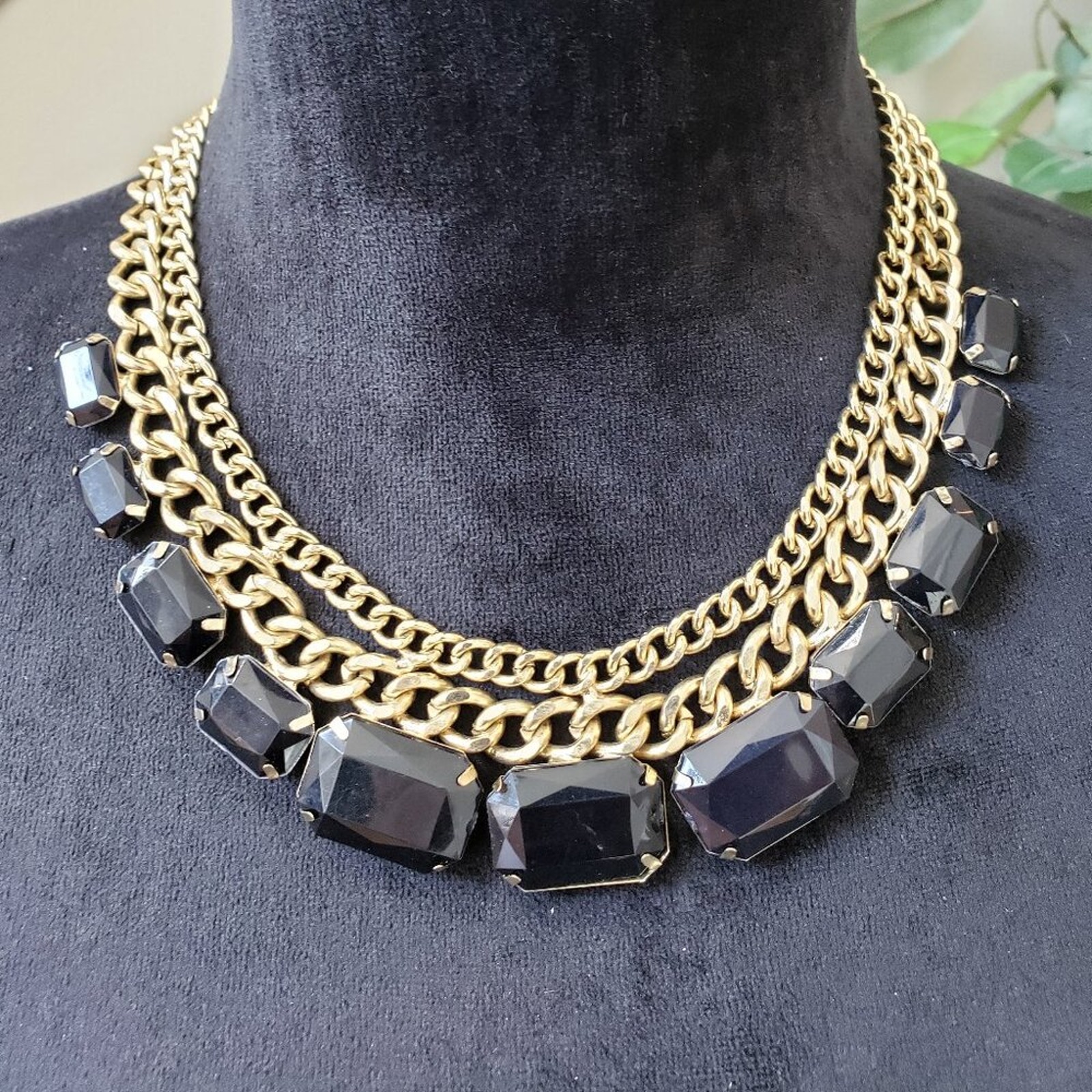 Womens Fashion Gold Tone Chain Black Rhinestone Necklace With Lobster Clasp